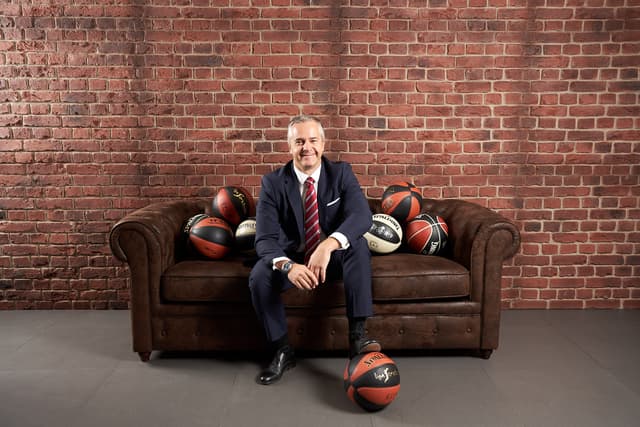 Hacia un baloncesto viral