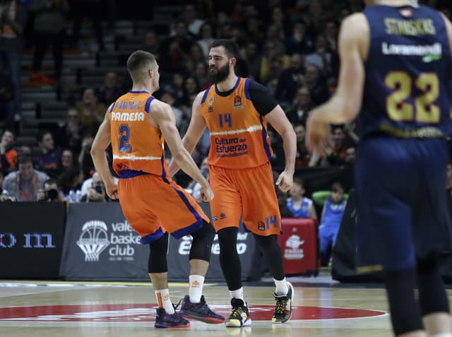 Valencia BC-Baskonia (105-77)