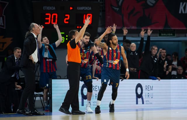 KIROLBET-Barça (76-74)