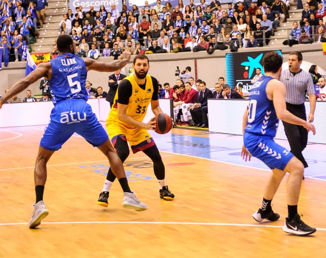 Crónica S. Pablo-Barça (80-82)