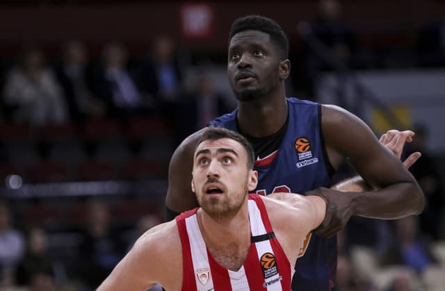 Olympiacos-KIROLBET (80-70)