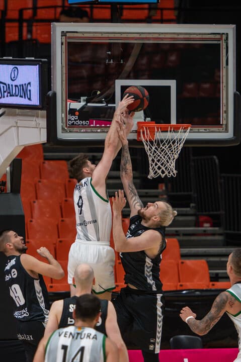 Crónica RETAbet BB-Joventut (79-86)