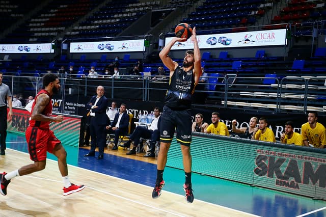 Novedades y parte médico J6