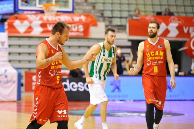 Crónica UCAM M.-Coosur Betis (74-72