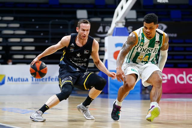 Iberostar Tfe.- Coosur R.B. (77-73)