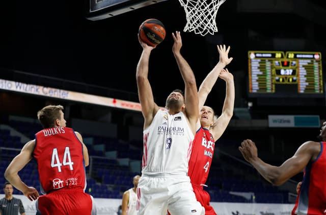 Reyes 4º máximo anotador en era acb