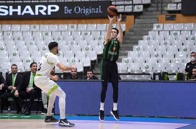 Joventut 80 - Urbas Fuenla 75