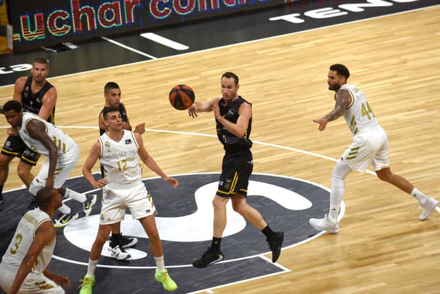 Lenovo Tfe. – R. Madrid, 5 apuntes