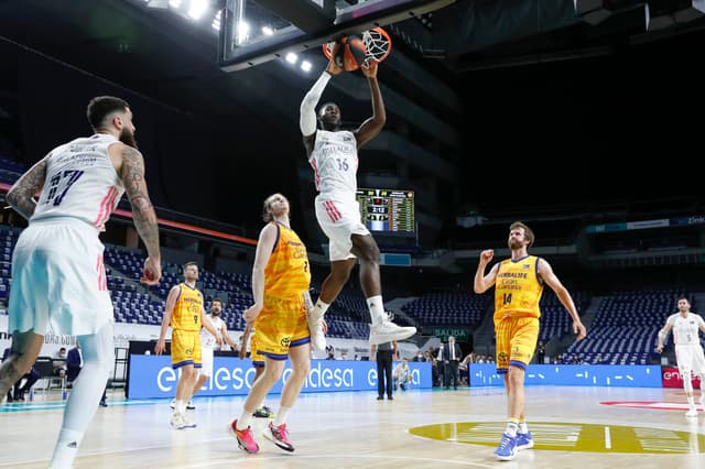 Crónica: R.Madrid-Herbalife G.C.
