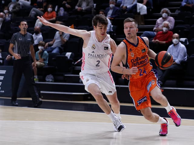 Crónica: Valencia-R.Madrid (85-67)