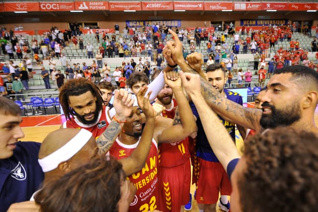 UCAM M.-Coosur Betis (88-66)