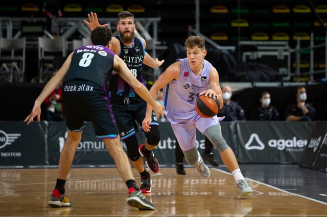 Surne BB-Barça (68-84)