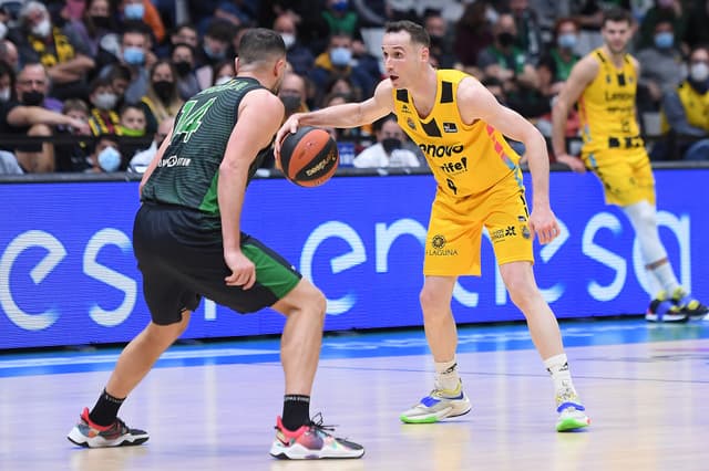 Joventut 58 - Lenovo Tenerife 74