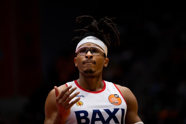 Moneke y un partido de récord