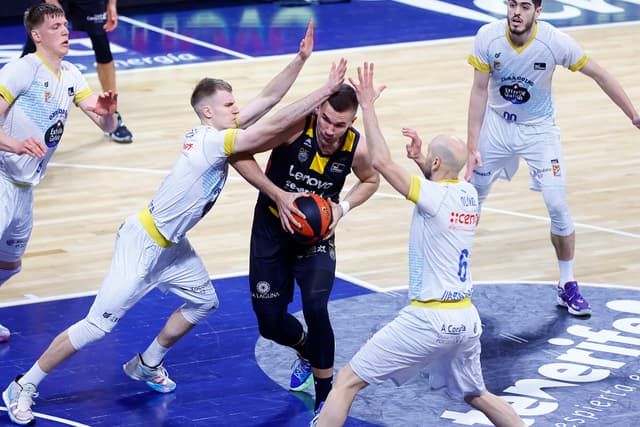 Crónica: Lenovo-Monbus (86-83)