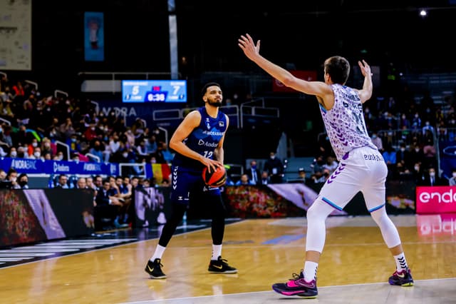 Amine Noua, cedido al Strasbourg