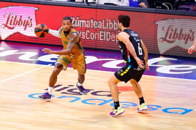 Evans: récord de asistencias