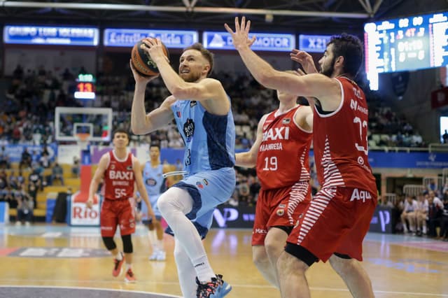 Dzanan Musa, operado de urgencia