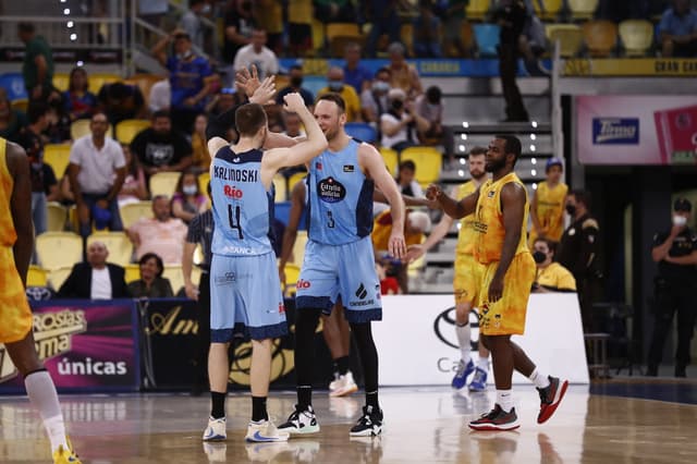 Gran Canaria-Río Breogán (84-86)