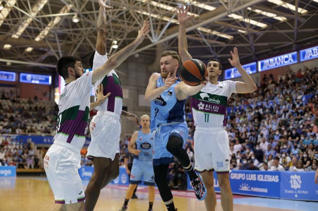 Río Breogán-Unicaja (93-84)