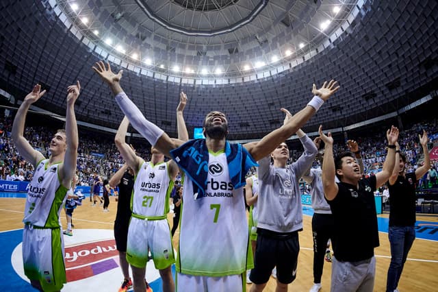 Hereda SPB-Urbas Fuenla (66-83)