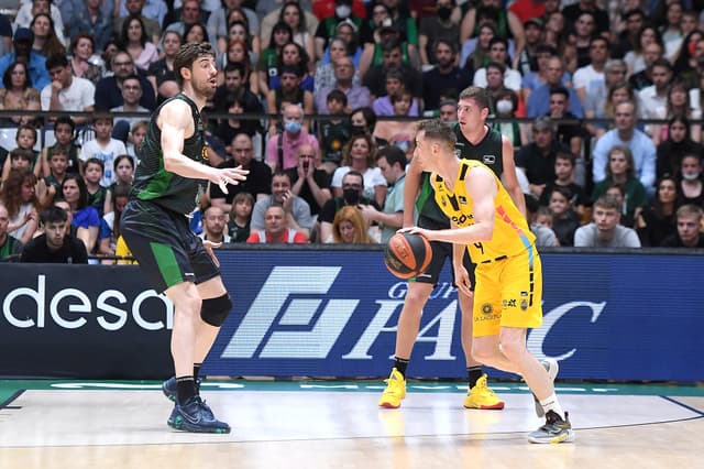 Huertas, 3º mejor asistente Playoff