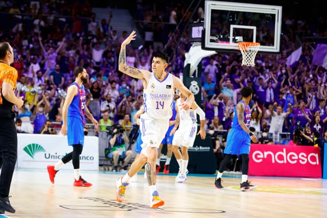 Real Madrid 81 - Barça 66