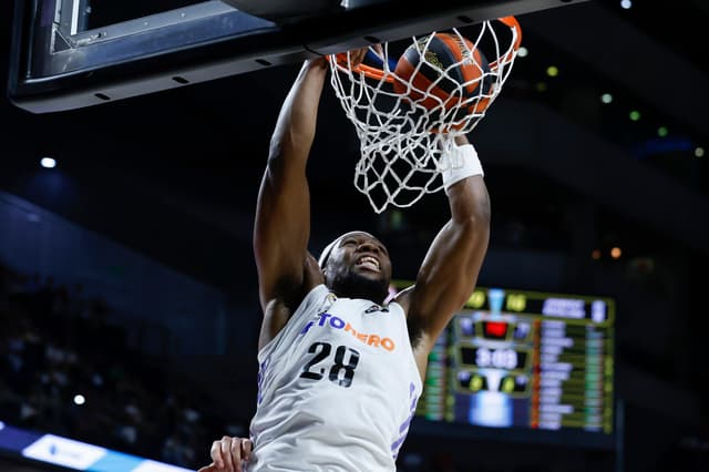 Guerschon Yabusele, baja