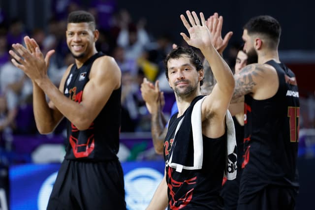 Real Madrid 91 - Carplus Fuenla 69