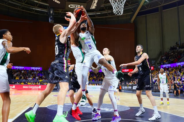 Unicaja-Lenovo Tfe, por ser 4º