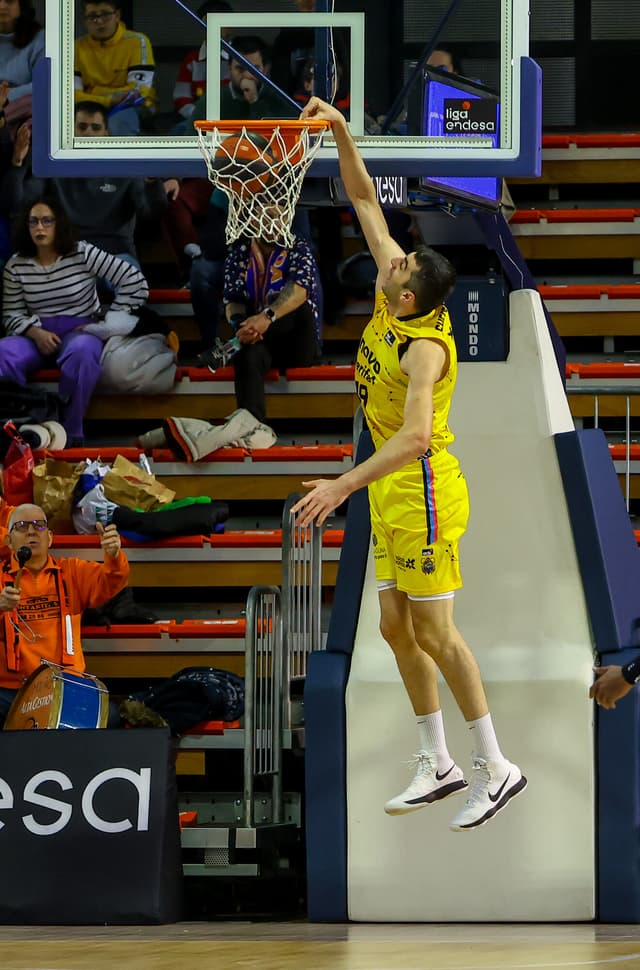 Carplus Fue. 67-Lenovo Tenerife 95