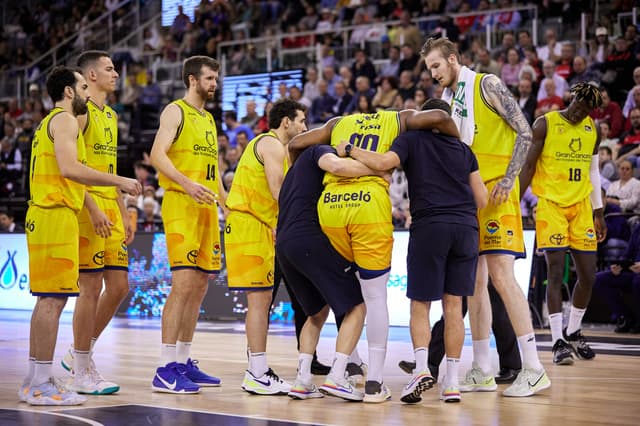 Damien Inglis, baja tras su lesión