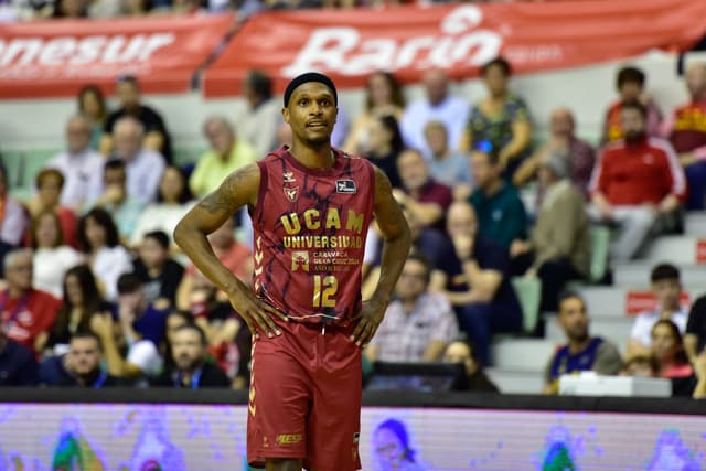 McFadden, 4º triplista del UCAM