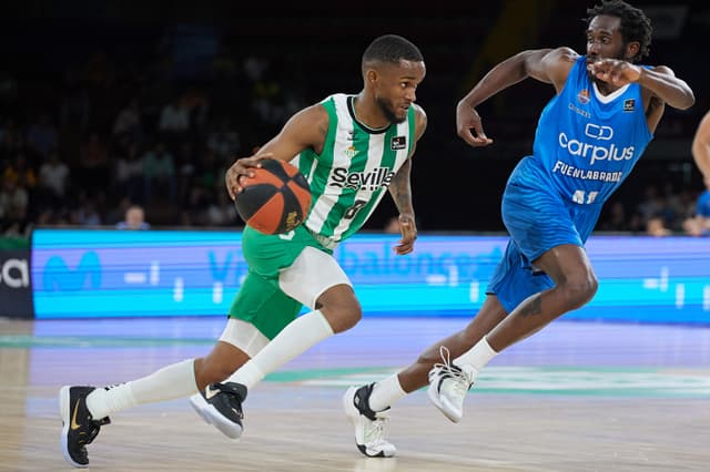 Crónica: Betis-Carplus Fue. (87-77)