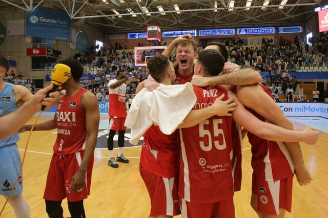 BAXI Manresa sigue en Liga Endesa