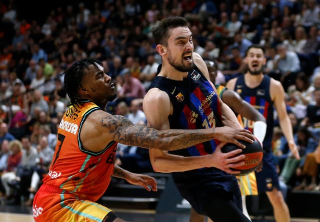 Valencia Basket-Barça (64-87)