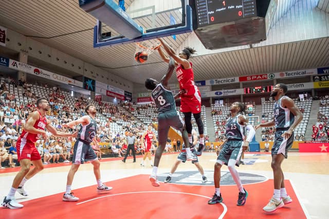 Bàsquet Girona 85-Rasta Vechta 79