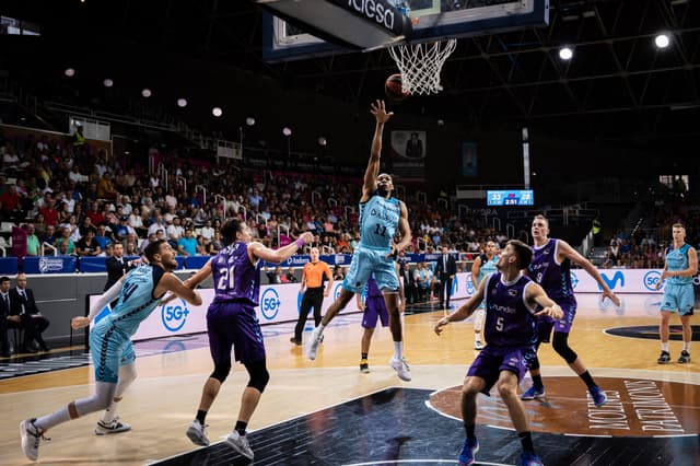 MoraBanc And.-Zunder Palencia 89-74