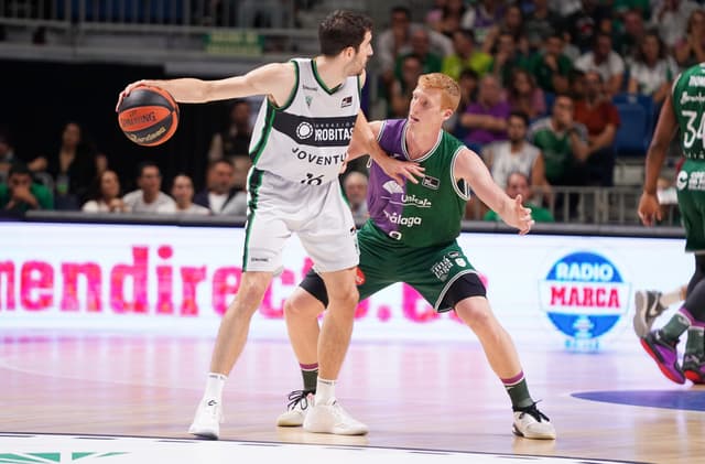 Díaz, 4º en partidos de Unicaja
