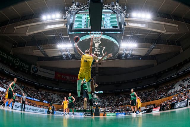 Joventut Bad-MoraBanc And. (84-94)