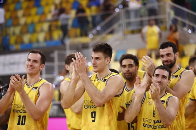 Dreamland GC-Coviran Granada (89-75