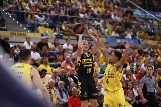 Los 600 triples de Salin