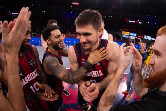 Baskonia-Lenovo Tenerife (104-100)