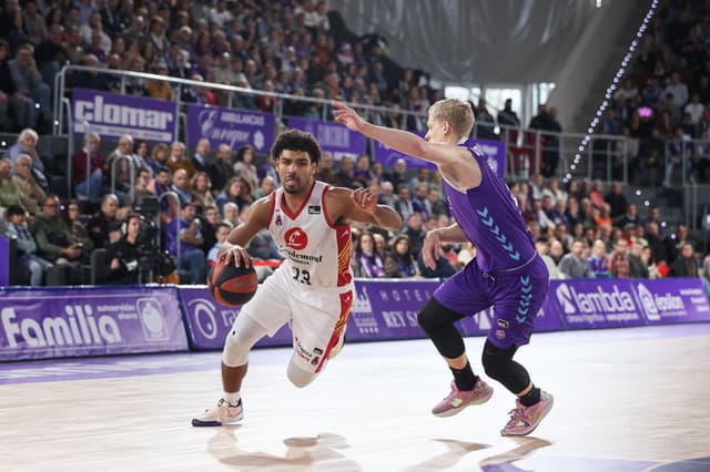 Zunder Palencia 80-Casademont Zg 88