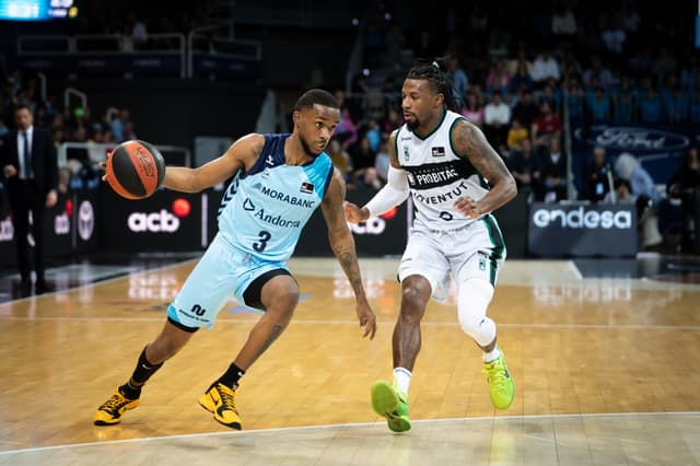 Montero: 37 valoración con 20 años