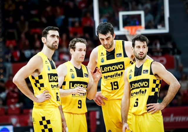 El Lenovo roza su récord de triples