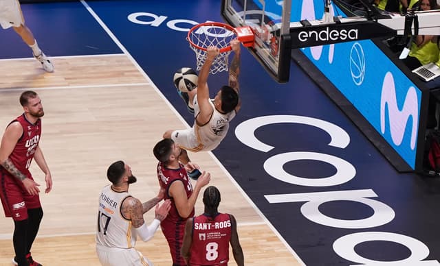 Real Madrid 84 - UCAM Murcia 79