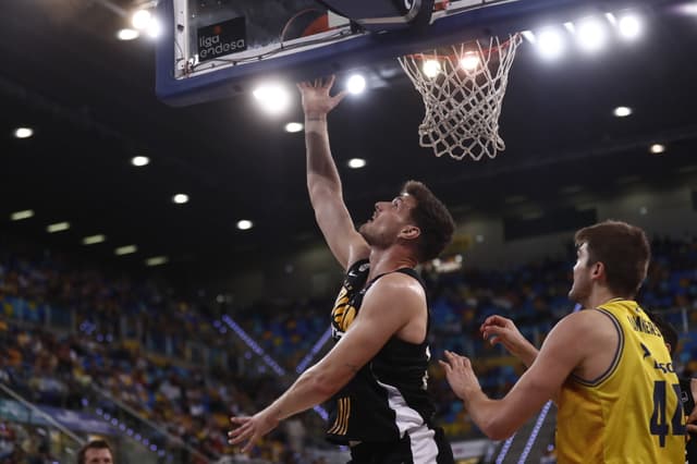 Dreamland GC-Bàsquet Girona (78-86)