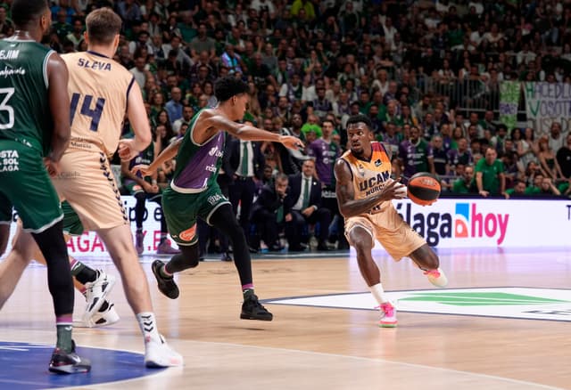 Unicaja-UCAM Murcia (70-79)