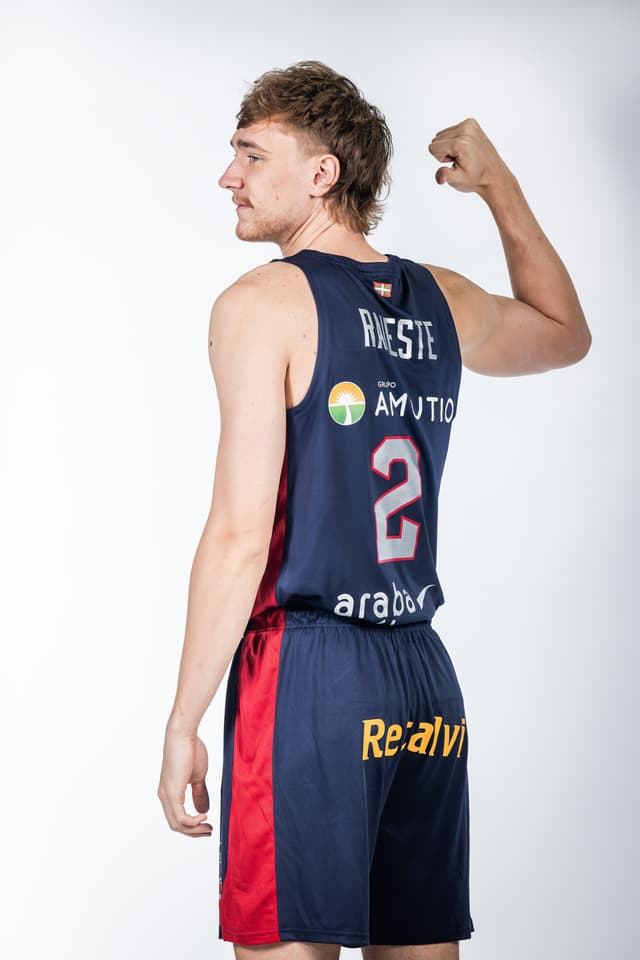 100 partidos de Raieste